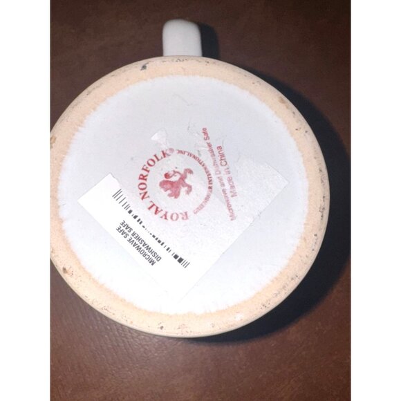 Express Your Elf Christmas Mug White Ceramic Red Print Royal Norfolk 14 Oz - Picture 3 of 5